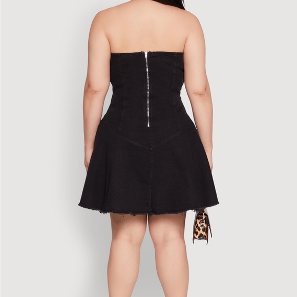 Daisy Black Strapless Dress with Lace-Up Detail - Picture 2 of 4
